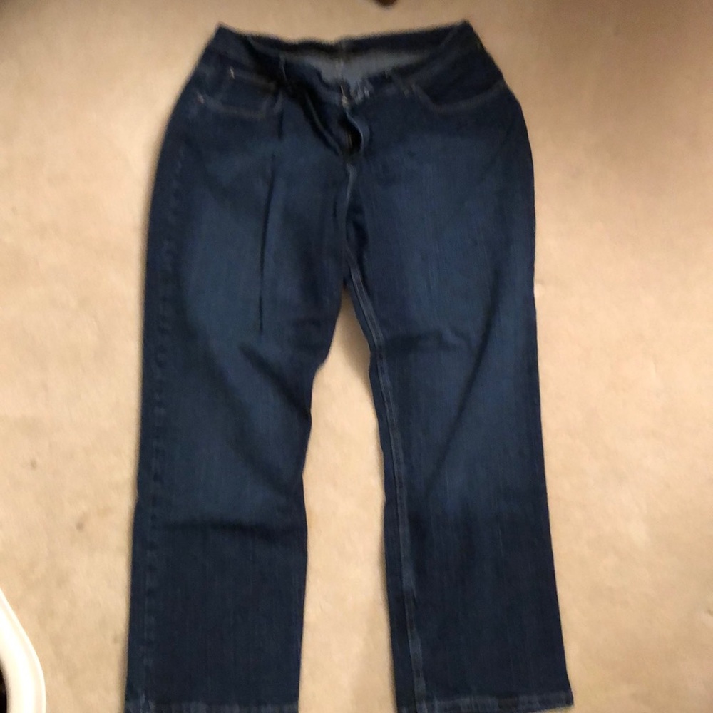 Riders by Lee. 20 W petite jeans